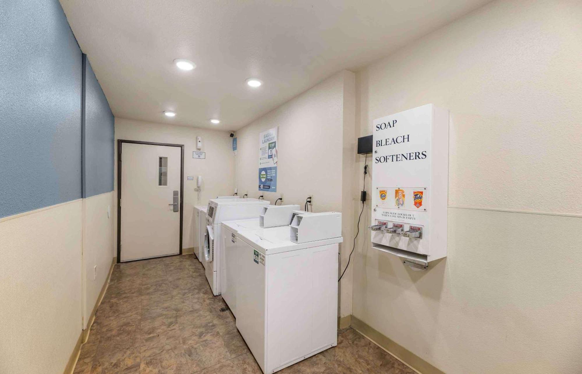 Extended Stay America Select Suites - Lubbock - South Eksteriør billede