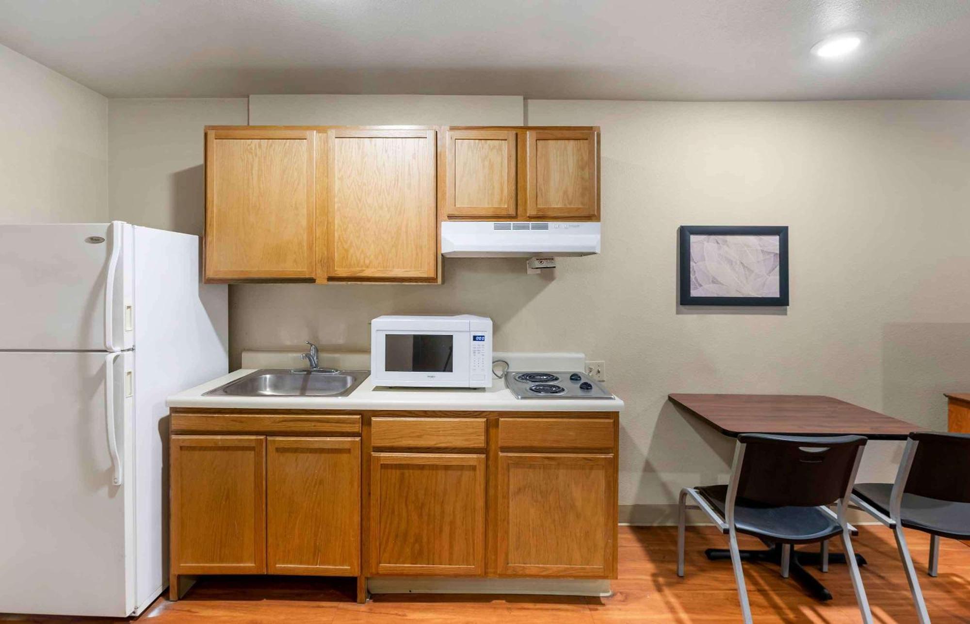 Extended Stay America Select Suites - Lubbock - South Eksteriør billede